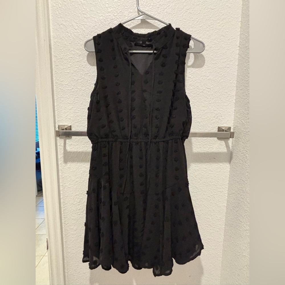 Black dress with dots